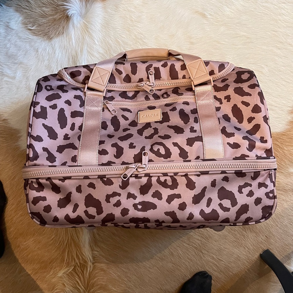 CALPAC travel bag
